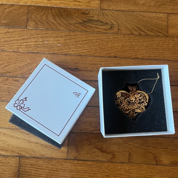 Danbury Mint Collection ornament - Picture 4 of 6